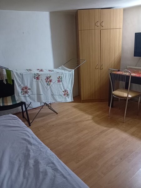 Moinesti, Timisoara, camera in vila.